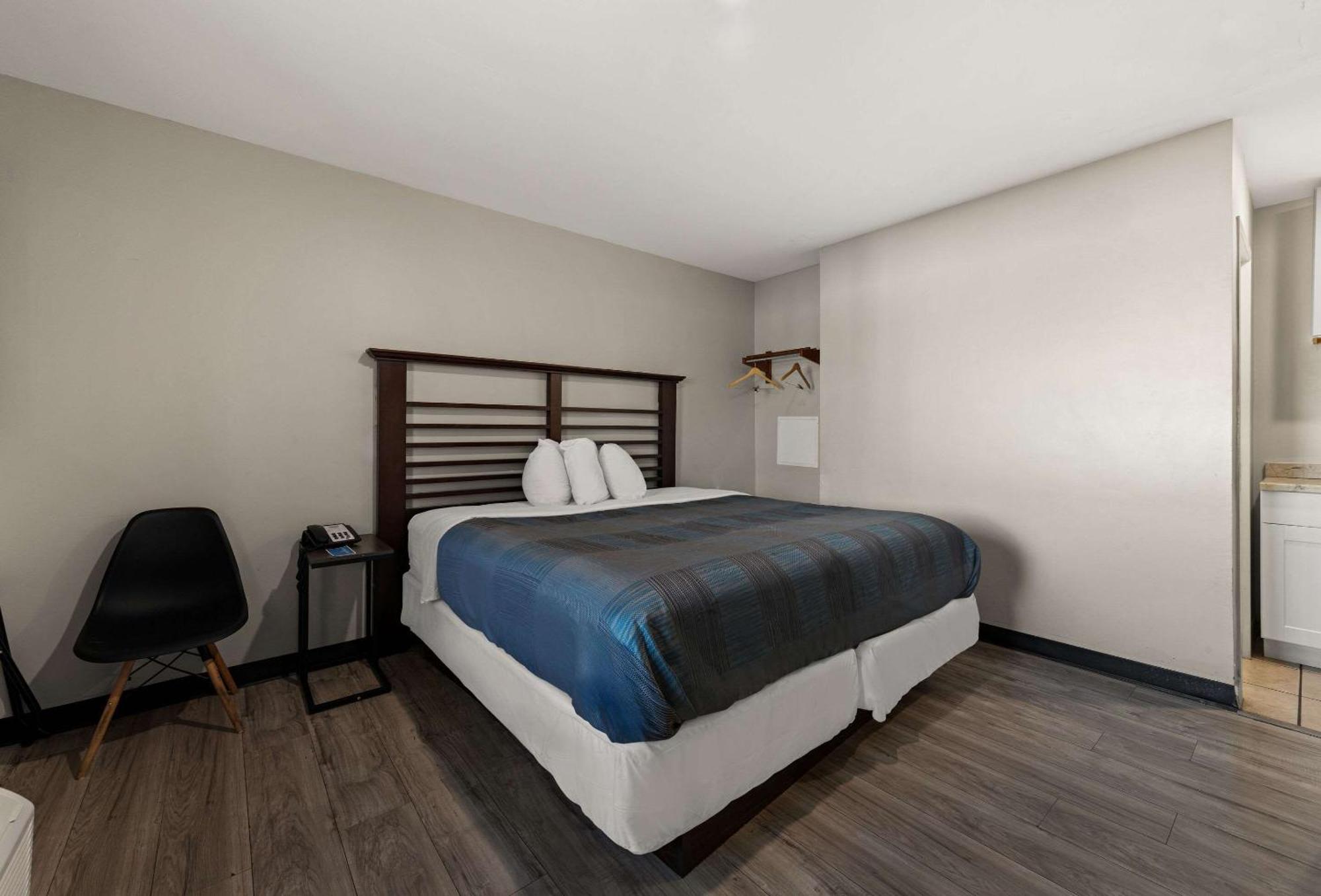 Rodeway Inn Σάρλοτ Εξωτερικό φωτογραφία