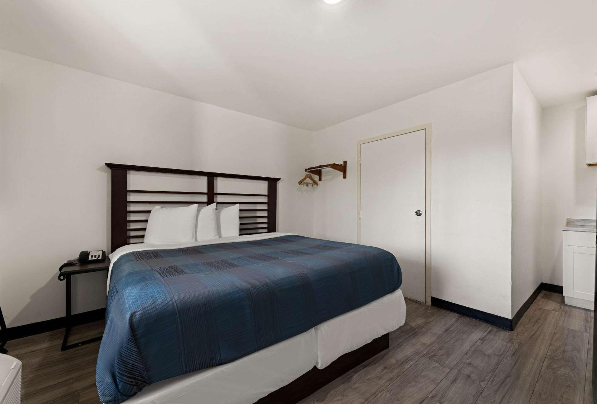 Rodeway Inn Σάρλοτ Εξωτερικό φωτογραφία
